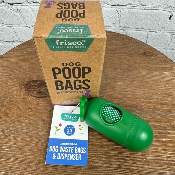 Dog Poo Bag Dispenser with 8-Refill Rolls - Picture 1 of 5